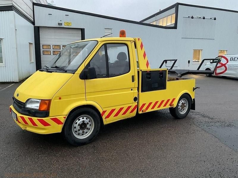 Gul Begagnad 1992 Ford Transit Van | 82 500 kr - Bild 1/4