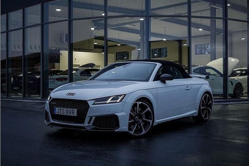 Begagnad Audi TT Roadster 400 HK (294 kW) 2019 Vit Cab