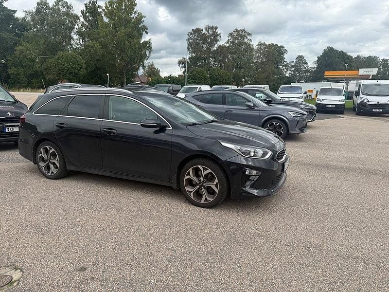 Svart Begagnad 2019 Kia Ceed Sportswagon Advance Kombi | 144 900 kr (Bra pris) - Bild 1/4