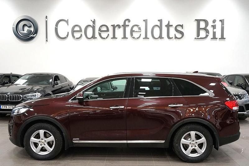 Röd Begagnad 2016 Kia Sorento SUV | 218 900 kr (Marknadspris) - Bild 1/4
