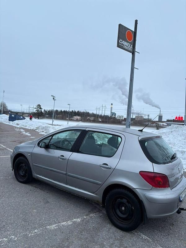 Begagnad Peugeot 307 109 HK (80 kW) 2005