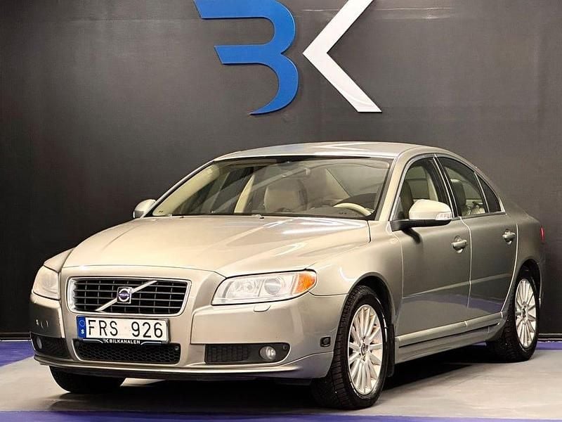 Ljusgrön Begagnad 2007 Volvo S80 Summum Sedan | 79 900 kr (Dyr) - Bild 1/4