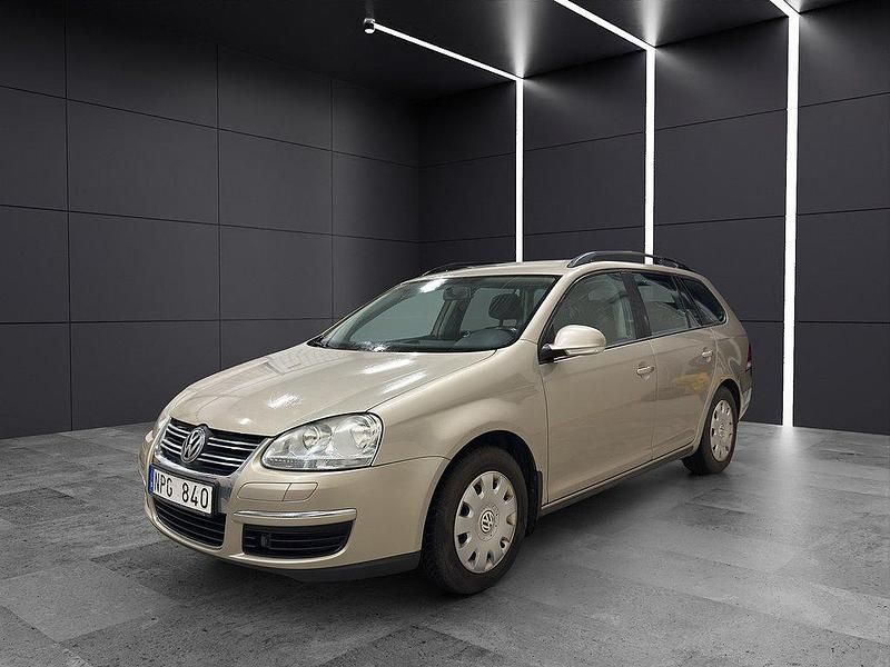 Ljusbrun Begagnad 2008 VW Golf VI Kombi | 34 900 kr (Marknadspris) - Bild 1/4