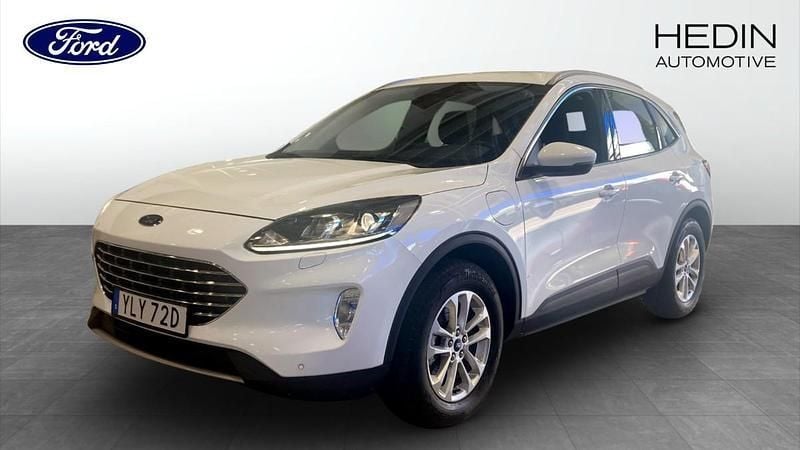 Vit (white) Begagnad 2022 Ford Kuga Titanium SUV | 259 900 kr (Marknadspris) - Bild 1/4