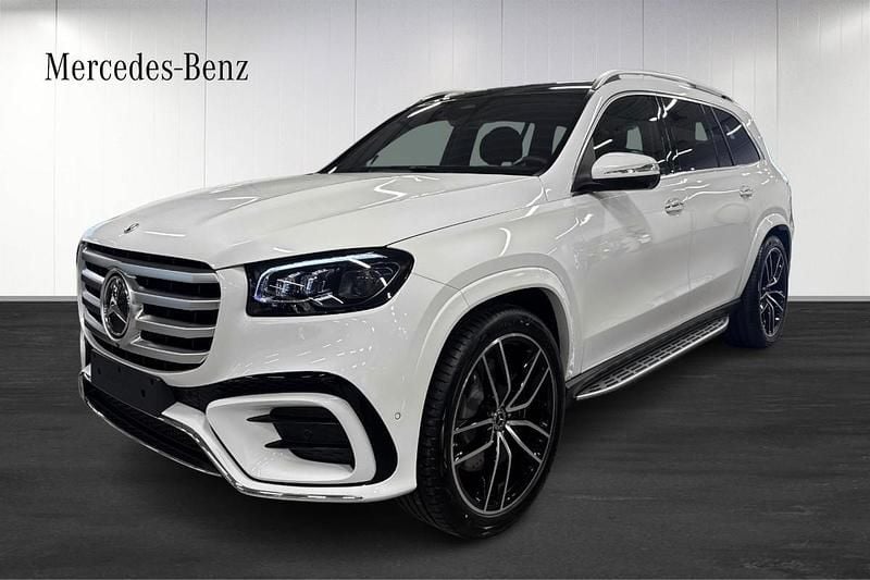 Ny 2025 Mercedes GLS450 AMG Line Premium Plus SUV | 1 335 400 kr (Marknadspris) - Bild 1/4