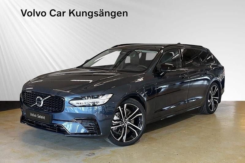 Blå Begagnad 2025 Volvo V90 Plus Kombi | 579 900 kr (Dyr) - Bild 1/3