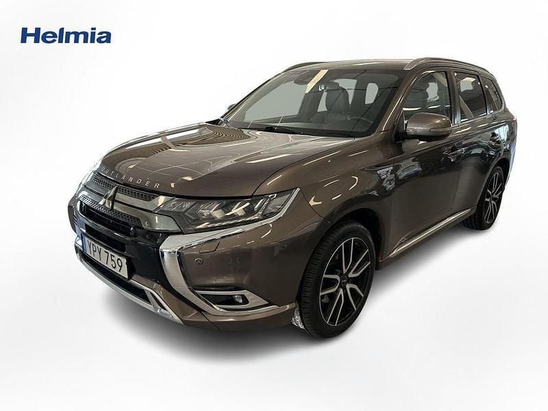 Brun Begagnad 2019 Mitsubishi Outlander P-HEV SUV | 164 900 kr (Marknadspris) - Bild 1/4