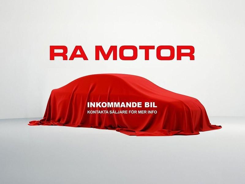 Vit Begagnad 2013 Volvo V40 Summum Kombi | 148 900 kr (Marknadspris) - Bild 1/3