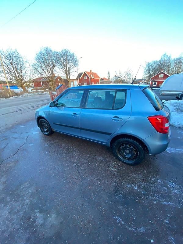 Begagnad Skoda Fabia 69 HK (50 kW) 2007