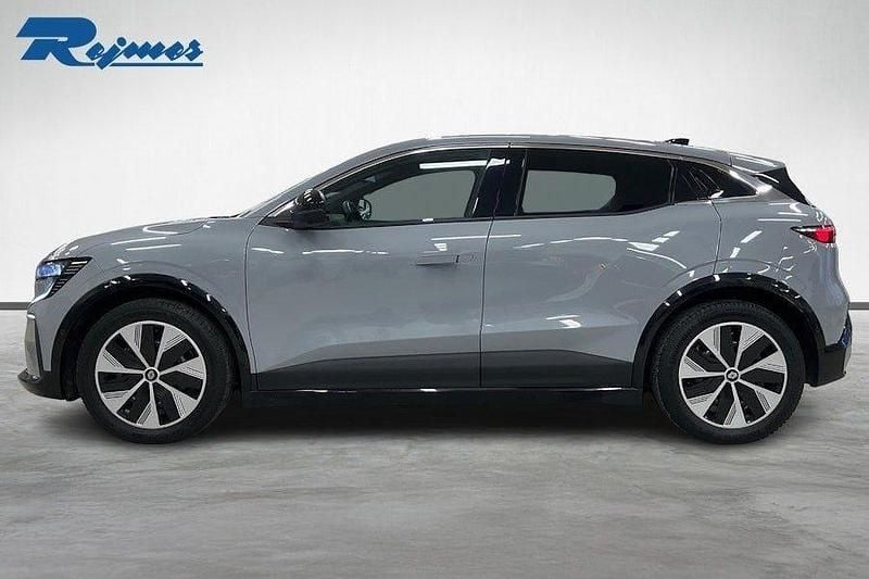 Begagnad Renault Mégane IV Techno 160 kW (218 HK) 2023 Grå rafale metallic kqj