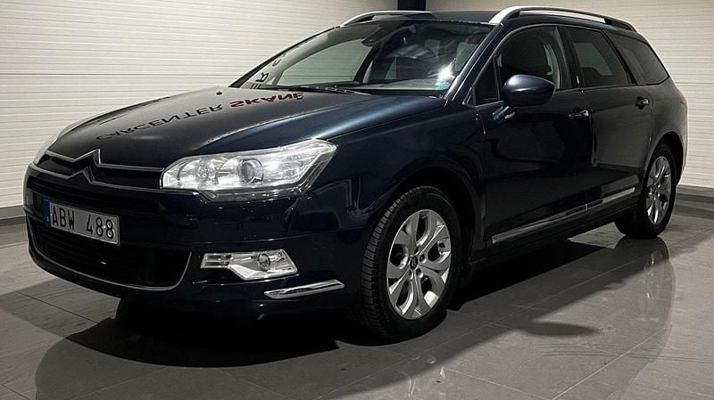 Mörkblå Begagnad 2010 Citroën C5 Kombi | 44 900 kr (Marknadspris) - Bild 1/4