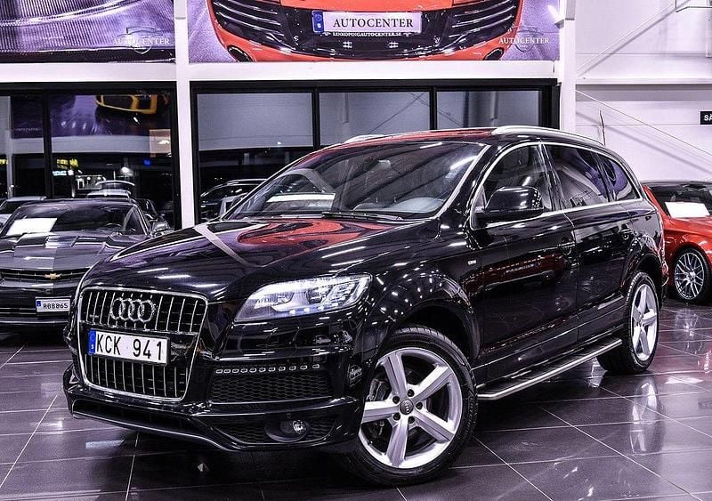 Svart Begagnad 2013 Audi Q7 S-Line SUV | 179 900 kr (Bra pris) - Bild 1/4