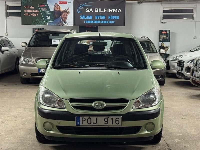 Grön Begagnad 2006 Hyundai Getz Halvkombi | 47 900 kr (Lite dyr) - Bild 1/4