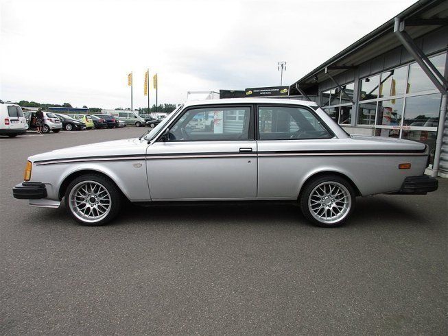 Volvo 240 gt