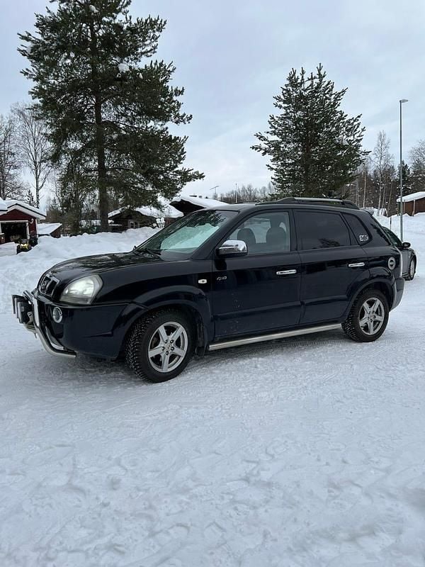 Begagnad Hyundai Tucson 175 HK (128 kW) 2006 SUV