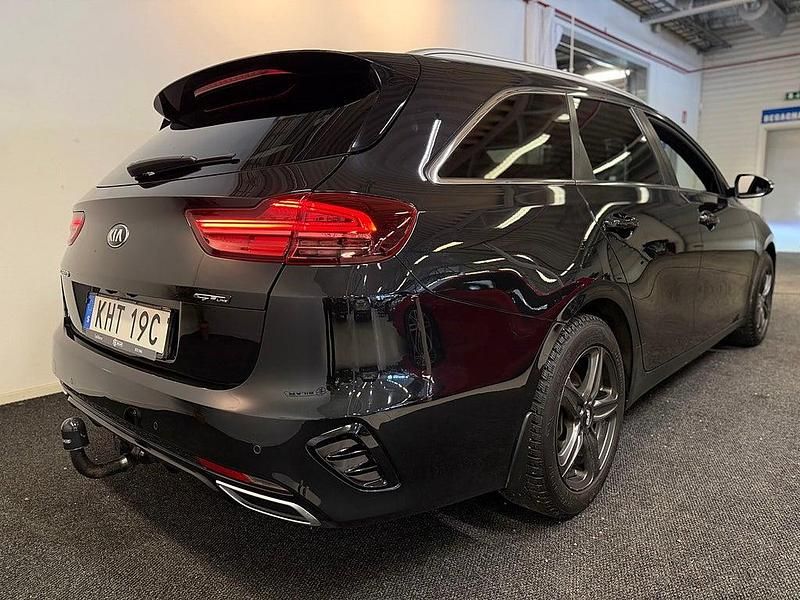 Begagnad Kia Ceed Sportswagon GT-Line 140 HK (102 kW) 2019 Svart Kombi