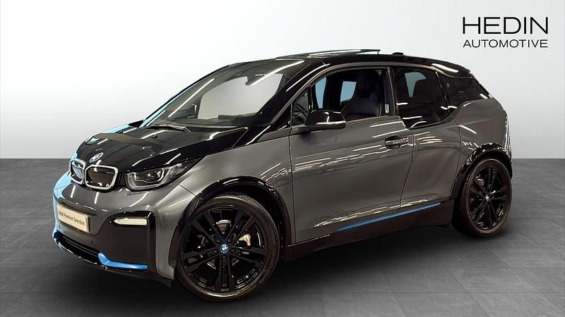Begagnad 2021 BMW i3 Halvkombi | 238 700 kr (Marknadspris) - Bild 1/4