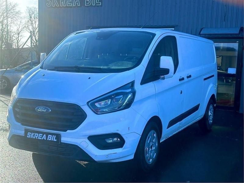 Begagnad Ford Transit Custom 173 HK (127 kW) 2020 Vit Van