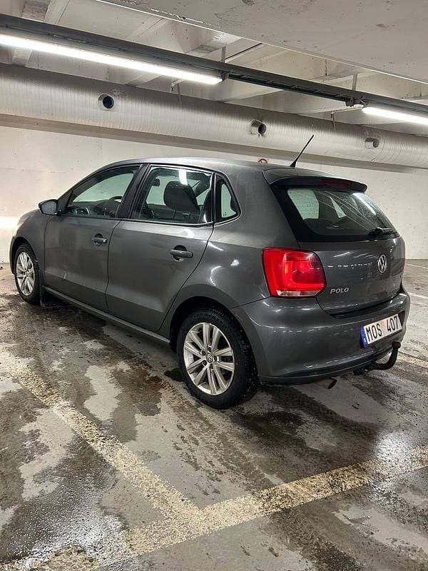 Begagnad VW Polo 90 HK (66 kW) 2010 Halvkombi