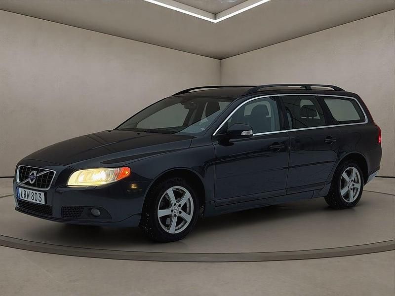 Grå Begagnad 2011 Volvo V70 Momentum Kombi | 69 900 kr (Marknadspris) - Bild 1/4