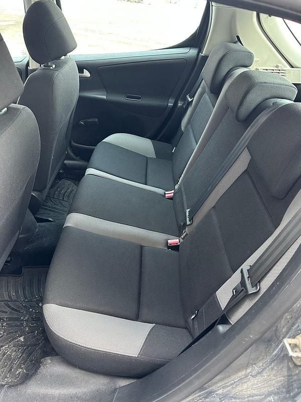Begagnad Peugeot 207 88 HK (64 kW) 2007