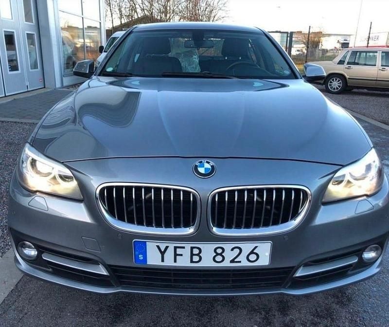 Begagnad BMW 520 190 HK (139 kW) 2016 Grå Sedan