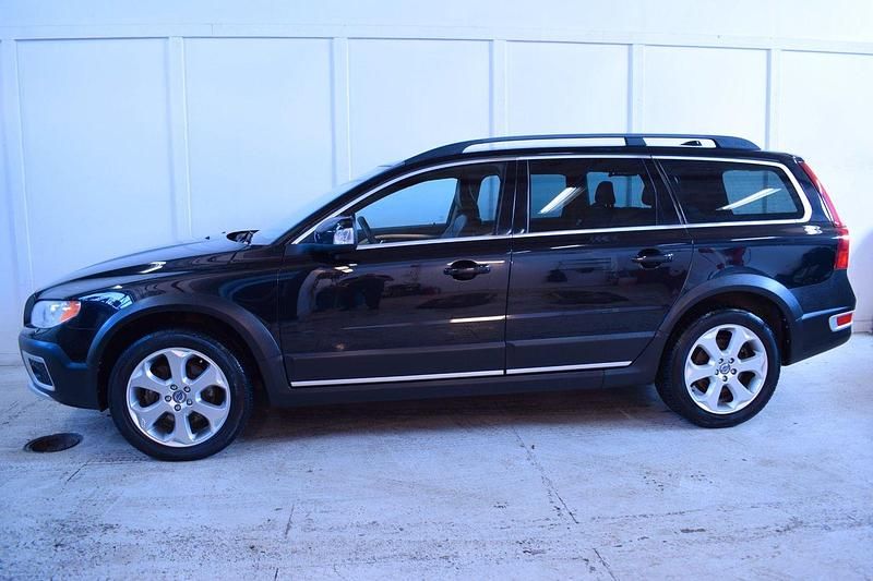 Svart Begagnad 2011 Volvo XC70 Summum SUV | 84 900 kr (Marknadspris) - Bild 1/4