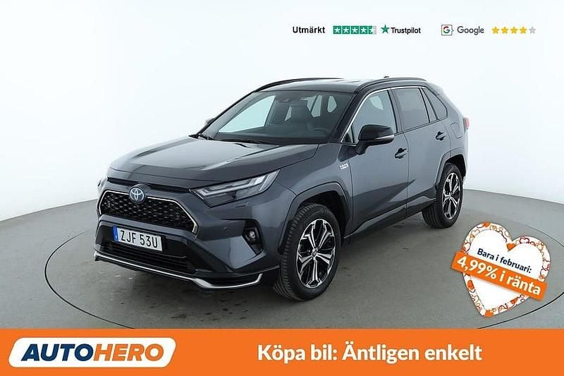 Begagnad Toyota RAV4 Hybrid Premium 306 HK (225 kW) 2023 Grå SUV