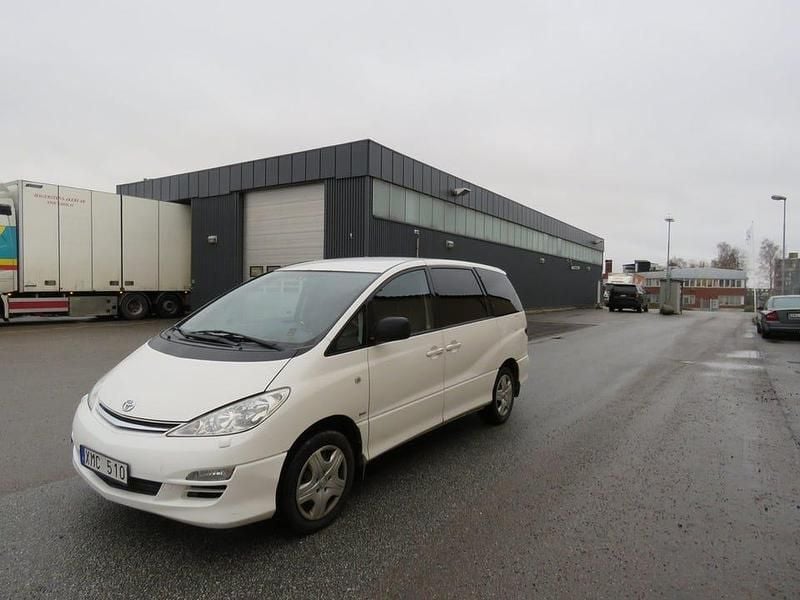 Vit Begagnad 2006 Toyota Previa Minibuss | 37 000 kr - Bild 1/4