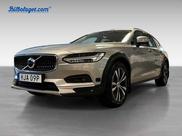 Begagnad Volvo V90 CC 197 HK (144 kW) 2023 Kombi