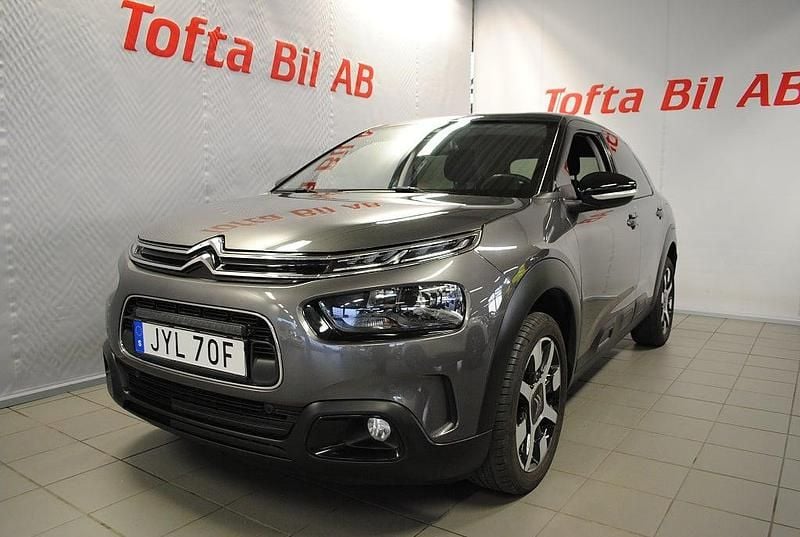 Grå Begagnad 2019 Citroën C4 Cactus Halvkombi | 159 000 kr (Marknadspris) - Bild 1/4