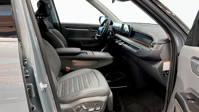 Ny Kia EV9 Plus 283 kW (385 HK) 2025 Grön SUV