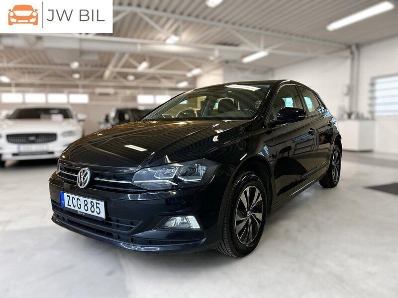 Svart Begagnad 2017 VW Polo Halvkombi | 119 800 kr (Marknadspris) - Bild 1/4