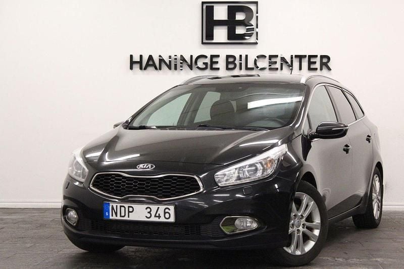 Svart Begagnad 2013 Kia Ceed Sportswagon Comfort Kombi | 64 900 kr (Marknadspris) - Bild 1/4