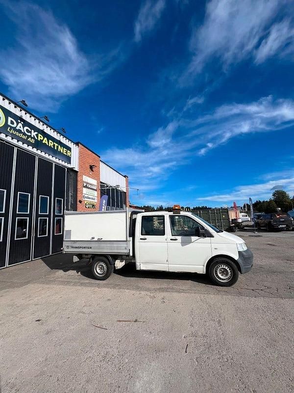 Begagnad VW T5 131 HK (96 kW) 2009 Vit Van