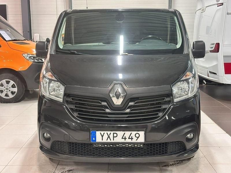 Begagnad Renault Trafic 120 HK (88 kW) 2018 Svart Minibuss