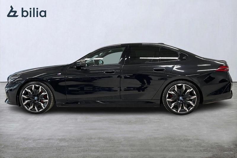 Begagnad BMW i5 Comfort Edition 442 kW (601 HK) 2023 Svart Sedan