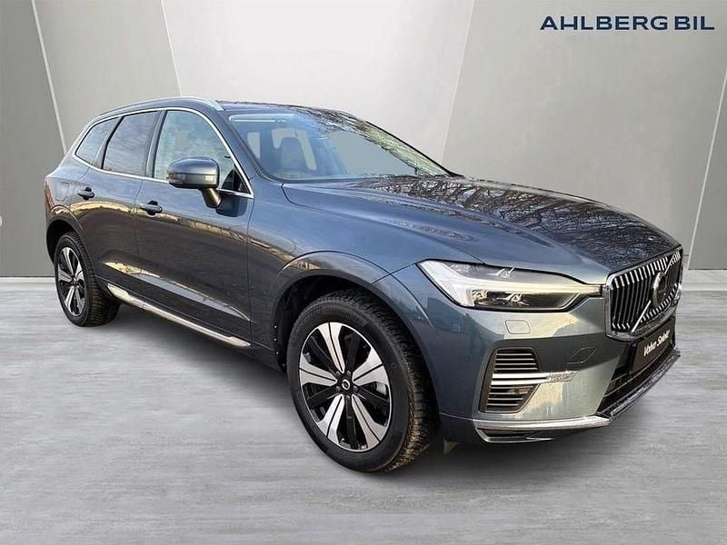 Blå Begagnad 2024 Volvo XC60 Plus SUV | 499 500 kr (Marknadspris) - Bild 1/3