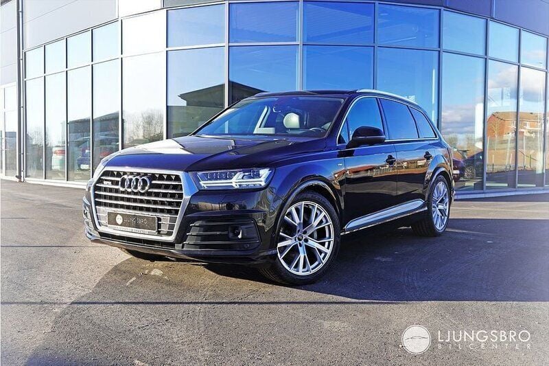 Svart Begagnad 2015 Audi Q7 SUV | 359 900 kr (Lite dyr) - Bild 1/4