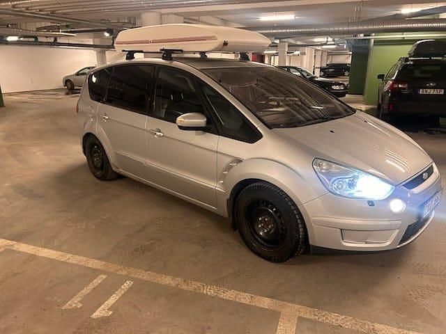 Begagnad 2010 Ford S-MAX S Minibuss | 25 000 kr (Bra pris) - Bild 1/4