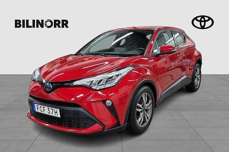 Röd Begagnad 2020 Toyota C-HR Edition SUV | 236 900 kr (Marknadspris) - Bild 1/4