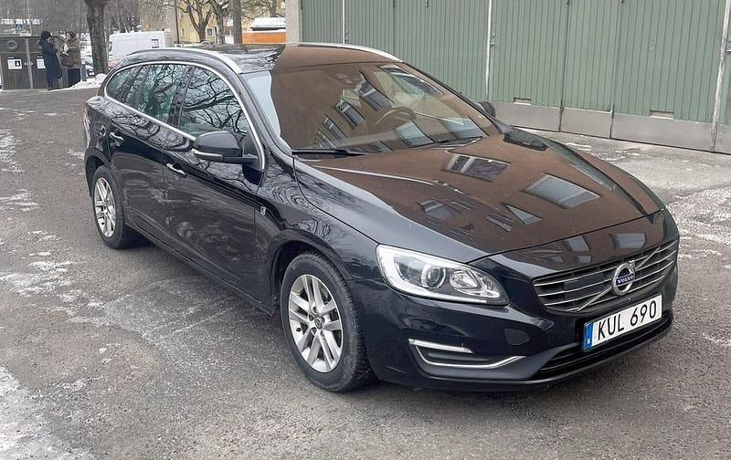 Begagnad Volvo V60 Ocean Race 190 HK (139 kW) 2016 Kombi