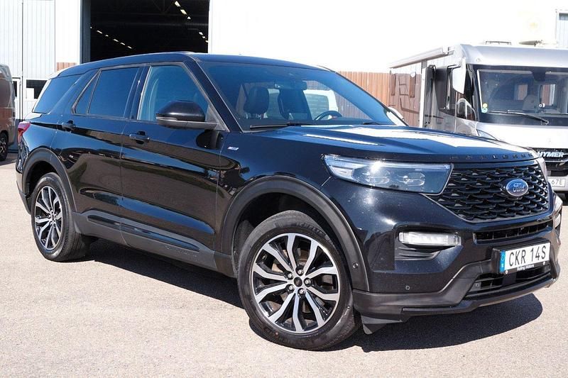 Svart Begagnad 2022 Ford Explorer SUV | 429 000 kr (Superpris) - Bild 1/4