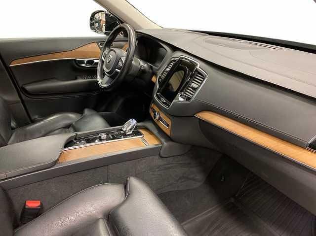 Begagnad Volvo XC90 391 HK (287 kW) 2022 Svart SUV