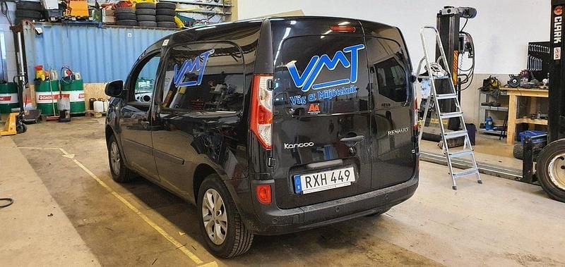 Svart Begagnad 2017 Renault Kangoo Minibuss | 75 000 kr (Marknadspris) - Bild 1/1