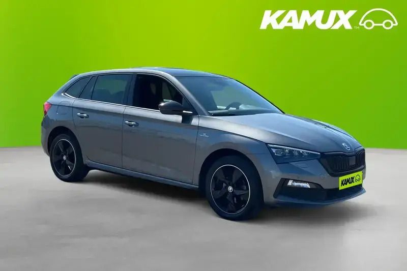 Silver/grå Begagnad 2022 Skoda Scala Monte Carlo Halvkombi | 209 900 kr (Marknadspris) - Bild 1/2