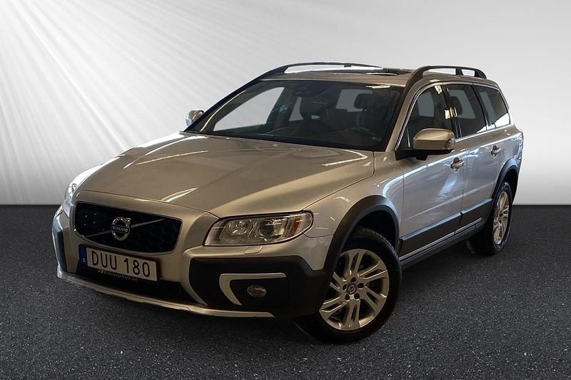 Silver Begagnad 2014 Volvo XC70 Summum SUV | 219 900 kr (Lite dyr) - Bild 1/4