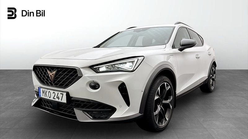 Vit Begagnad 2023 Cupra Formentor SUV | 314 900 kr (Marknadspris) - Bild 1/4