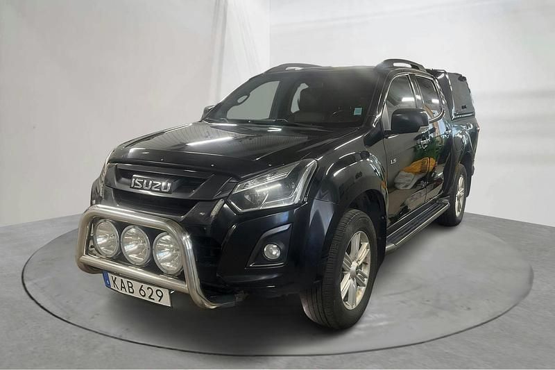 Svart Begagnad 2018 Isuzu D-Max Pickup | 200 000 kr (Marknadspris) - Bild 1/4
