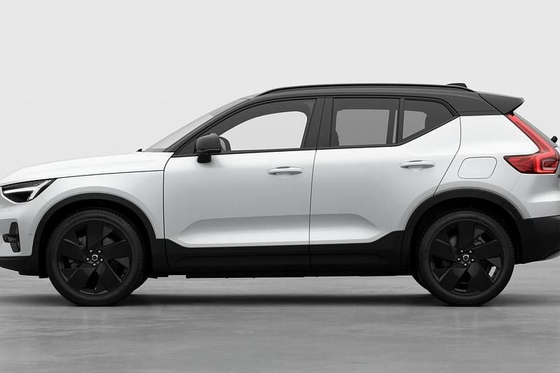 Vit Ny 2025 Volvo EX40 Performance SUV | 651 200 kr - Bild 1/4